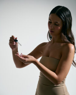 ⁦Triple C Serum⁩ – תמונה ⁦3⁩